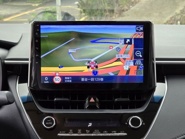 快立嚴選❱❱❱ⓎⒺⓈ認證車2022年7月【精裝豪華版】極光銀✴實跑九萬八❏原鈑件❏安卓機❏全速域跟車❏四輪新❏代步車首選  第13張相片