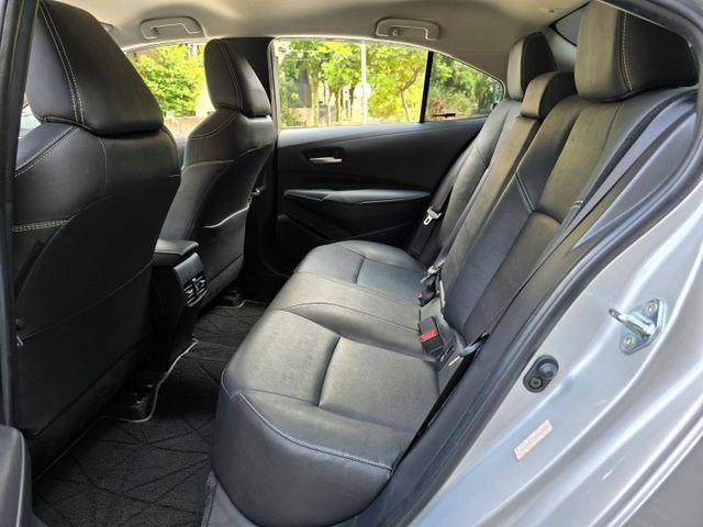 快立嚴選❱❱❱ⓎⒺⓈ認證車2022年7月【精裝豪華版】極光銀✴實跑九萬八❏原鈑件❏安卓機❏全速域跟車❏四輪新❏代步車首選  第16張相片