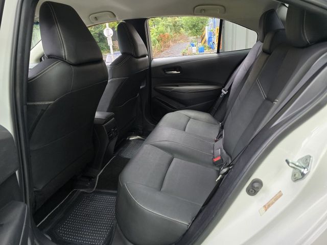 快立嚴選❱❱❱ⓎⒺⓈ認證車2019年7月【精裝豪華版】雪貂白♡僅跑八萬❏全車原鈑件❏安卓機❏導航❏電折❏恆溫❏可全額貸款  第15張相片