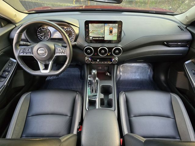 快立嚴選❱❱❱ⓎⒺⓈ認證車2024年【尊爵智駕版】勁曜紅✴僅跑一萬三❏原漆原鈑件❏數位儀表❏17吋鋁圈❏原廠保固❏可全貸  第19張相片