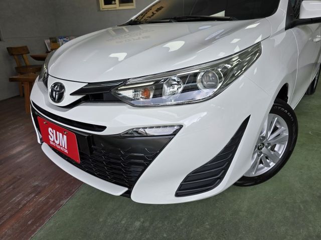 快立嚴選❱❱❱ⓎⒺⓈ認證車2019年7月【精裝經典版】雪貂白♡僅跑四萬❏原鈑件❏JHY八核心安卓機❏電折❏四輪新❏可全貸  第2張相片