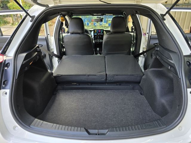 快立嚴選❱❱❱ⓎⒺⓈ認證車2019年7月【精裝經典版】雪貂白♡僅跑四萬❏原鈑件❏JHY八核心安卓機❏電折❏四輪新❏可全貸  第18張相片