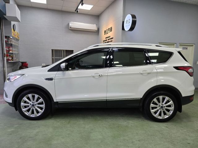 快立嚴選❱❱❱ⓎⒺⓈ認證車2018年【旗艦型】皓月白✴僅跑七萬❏原漆原鈑件❏盲點❏跟車❏電尾門❏原廠保養❏四輪新❏可全貸  第4張相片