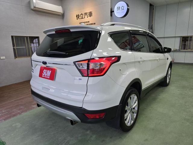 快立嚴選❱❱❱ⓎⒺⓈ認證車2018年【旗艦型】皓月白✴僅跑七萬❏原漆原鈑件❏盲點❏跟車❏電尾門❏原廠保養❏四輪新❏可全貸  第5張相片