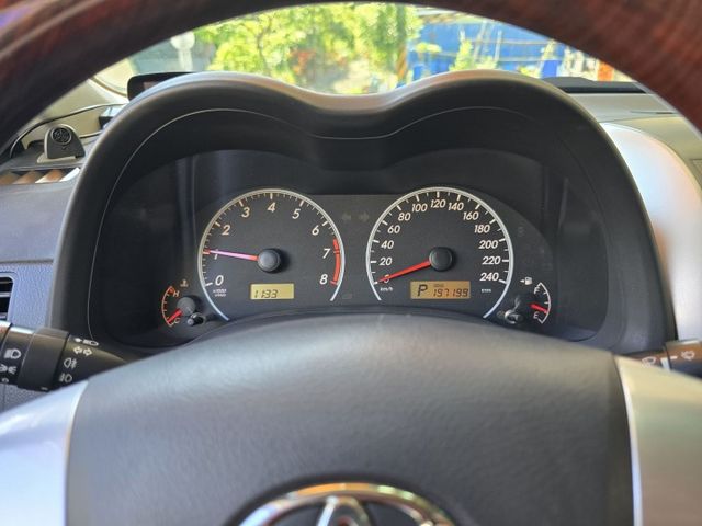 快立嚴選❱❱❱ⓎⒺⓈ認證車2012年型式【精裝E版】雪貂白♡里程保證❏原鈑件❏導航❏恆溫❏電折❏代步首選❏四輪新❏可全貸  第11張相片