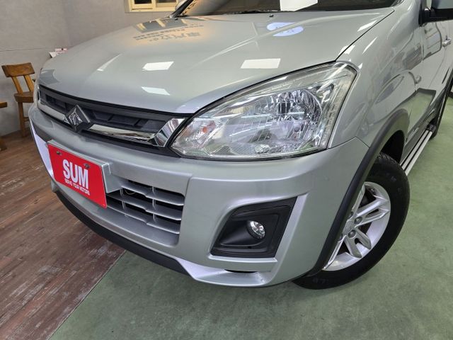 快立嚴選❱❱❱ⓎⒺⓈ認證車2016年【豪華型】星鑽銀✴僅跑七萬❏原漆原鈑件❏皮椅❏定速❏導航❏中央空調❏四輪新❏可全額貸  第2張相片