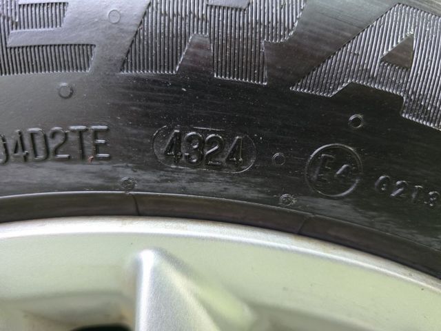 快立嚴選❱❱❱ⓎⒺⓈ認證車2016年【豪華型】星鑽銀✴僅跑七萬❏原漆原鈑件❏皮椅❏定速❏導航❏中央空調❏四輪新❏可全額貸  第7張相片