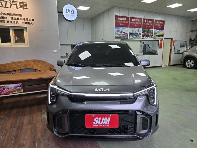 快立嚴選❱❱❱ⓎⒺⓈ認證車2025年10月領牌【APEX+雙套件】星宇灰✴僅跑兩千❏原漆原鈑件❏新車73.9萬❏原廠保固  第3張相片