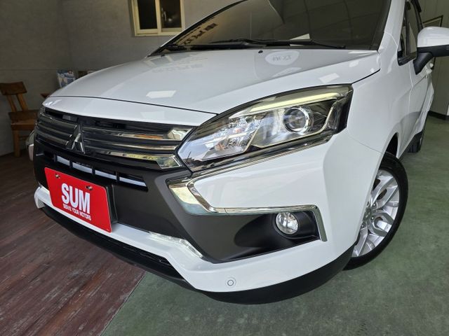 快立嚴選❱❱❱ⓎⒺⓈ認證車2022年9月【輕鬆影音型】冰曜白✴僅跑四萬六❏原漆原鈑件❏安卓機❏免鑰❏電尾❏四輪新❏可全貸  第2張相片