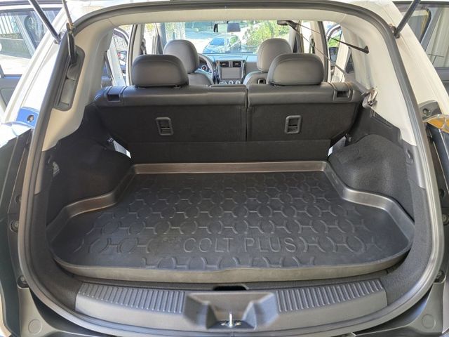 快立嚴選❱❱❱ⓎⒺⓈ認證車2022年9月【輕鬆影音型】冰曜白✴僅跑四萬六❏原漆原鈑件❏安卓機❏免鑰❏電尾❏四輪新❏可全貸  第20張相片