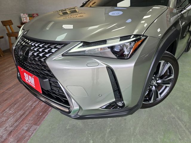 快立嚴選❱❱❱ⓎⒺⓈ認證車2023年領牌【菁英PLUS】極光鈦✲僅跑兩萬❏原漆原鈑件❏盲點❏摸門❏通風座椅❏八吋觸控主機  第2張相片