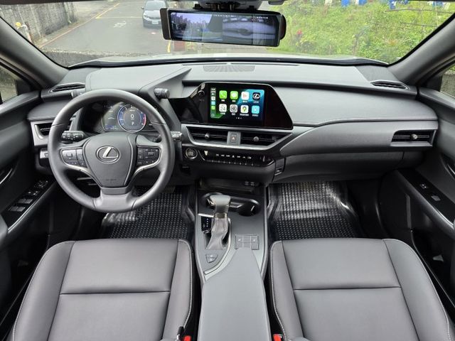 快立嚴選❱❱❱ⓎⒺⓈ認證車2023年領牌【菁英PLUS】極光鈦✲僅跑兩萬❏原漆原鈑件❏盲點❏摸門❏通風座椅❏八吋觸控主機  第16張相片