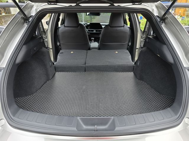 快立嚴選❱❱❱ⓎⒺⓈ認證車2023年領牌【菁英PLUS】極光鈦✲僅跑兩萬❏原漆原鈑件❏盲點❏摸門❏通風座椅❏八吋觸控主機  第19張相片