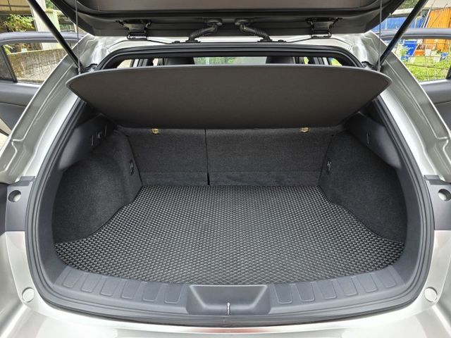 快立嚴選❱❱❱ⓎⒺⓈ認證車2023年領牌【菁英PLUS】極光鈦✲僅跑兩萬❏原漆原鈑件❏盲點❏摸門❏通風座椅❏八吋觸控主機  第20張相片