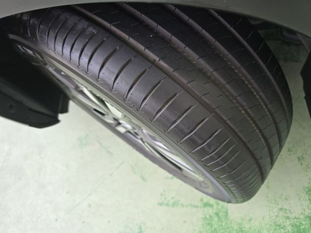 快立嚴選❱❱❱ⓎⒺⓈ認證車2020年【智行旗艦版】珠光白✴僅跑五萬八❏原漆原鈑件❏環景❏盲點❏LED❏運動套件❏四輪極新  第8張相片