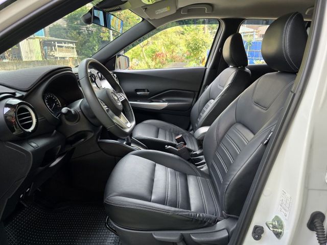 快立嚴選❱❱❱ⓎⒺⓈ認證車2020年【智行旗艦版】珠光白✴僅跑五萬八❏原漆原鈑件❏環景❏盲點❏LED❏運動套件❏四輪極新  第12張相片