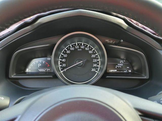 快立嚴選❱❱❱ⓎⒺⓈ認證車2019年型式【尊榮進化版】曜雪白✴僅跑四萬八❏原漆原鈑件❏LED頭尾燈❏盲點❏導航❏原廠保養  第11張相片