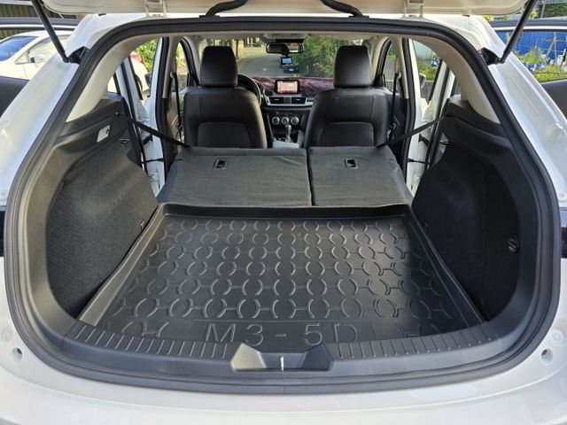 快立嚴選❱❱❱ⓎⒺⓈ認證車2019年型式【尊榮進化版】曜雪白✴僅跑四萬八❏原漆原鈑件❏LED頭尾燈❏盲點❏導航❏原廠保養  第19張相片