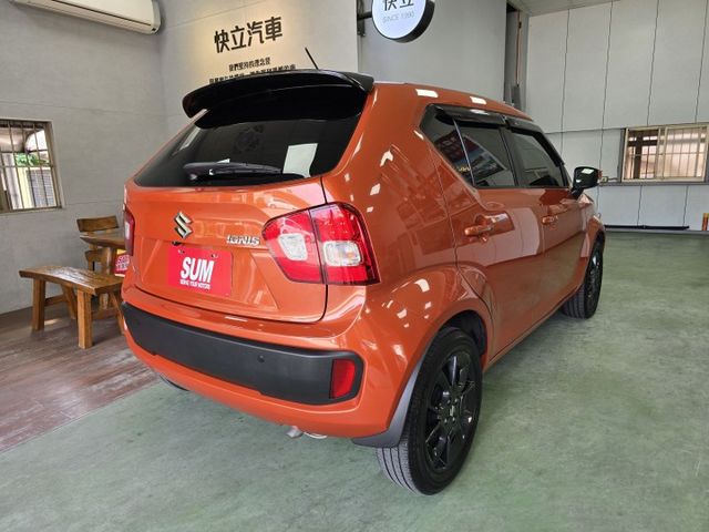 快立嚴選❱❱❱ⓎⒺⓈ認證車2018年5月領牌【日本原裝】火焰橘黑頂✴僅跑三萬八❏安卓機❏六安❏LED頭燈❏免鑰匙❏可全貸  第5張相片