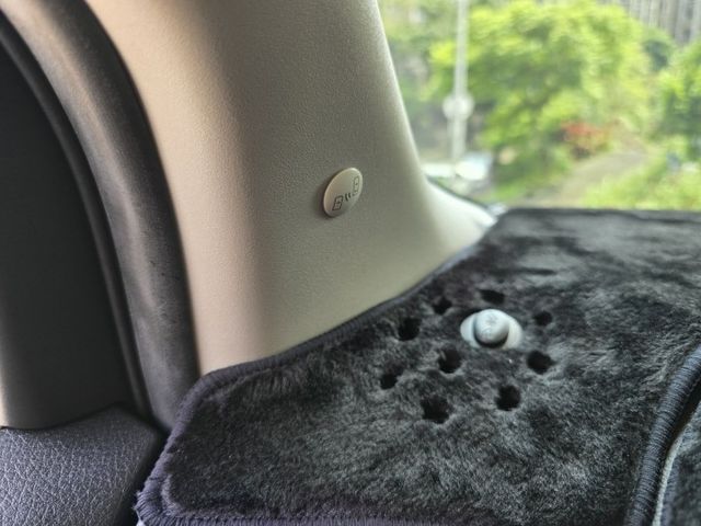 快立嚴選❱❱❱ⓎⒺⓈ認證車2021年【旗艦版】雅典白✴僅跑三萬三❏全車原鈑件❏免鑰匙❏定速❏盲點❏六氣囊❏車庫車❏可全貸  第11張相片