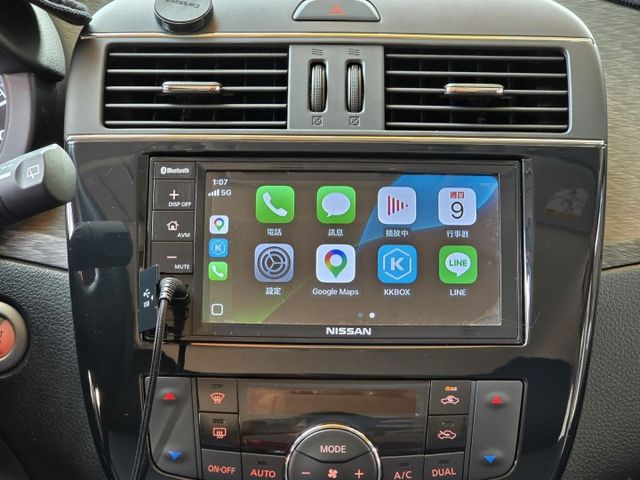 快立嚴選❱❱❱ⓎⒺⓈ認證車2021年【旗艦版】雅典白✴僅跑三萬三❏全車原鈑件❏免鑰匙❏定速❏盲點❏六氣囊❏車庫車❏可全貸  第15張相片