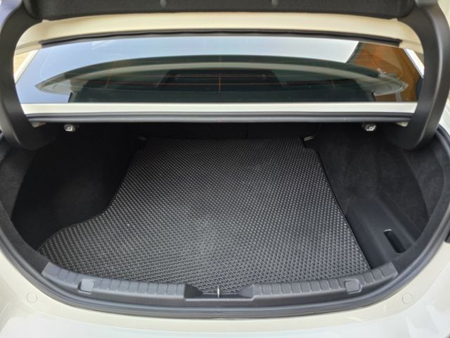 快立嚴選❱❱❱ⓎⒺⓈ認證車2023年【P版】曜雪白✴僅跑四萬❏原漆原鈑件❏ALH智慧型頭燈❏環景❏盲點❏皮椅❏原廠保養✔  第19張相片