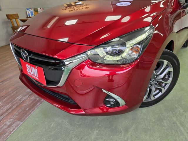 快立嚴選❱❱❱ⓎⒺⓈ認證車2019年【頂級型】魂晶紅✴僅跑十萬❏皮質座椅❏免鑰匙❏LED頭燈❏盲點❏六氣囊❏倒顯❏可全貸  第2張相片