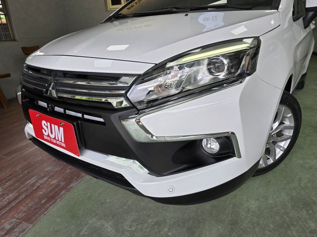 快立嚴選❱❱❱ⓎⒺⓈ認證車2023年6月【輕鬆影音型】冰曜白✴僅跑兩萬❏原漆原鈑件❏安卓機❏環景❏免鑰匙❏電尾門❏可全貸  第2張相片