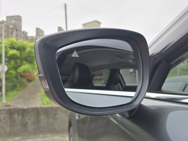 快立嚴選❱❱❱ⓎⒺⓈ認證車2020年【頂級型】鋼鐵灰✴僅跑六萬❏原鈑件❏全速域跟車❏盲點❏HUD❏後座冷氣❏免鑰❏可全貸  第6張相片