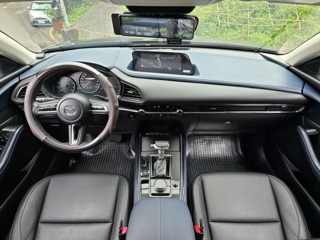 快立嚴選❱❱❱ⓎⒺⓈ認證車2020年【頂級型】鋼鐵灰✴僅跑六萬❏原鈑件❏全速域跟車❏盲點❏HUD❏後座冷氣❏免鑰❏可全貸  第12張相片