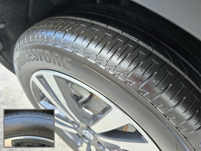 快立嚴選❱❱❱ⓎⒺⓈ認證車2019年9月【智行旗艦版】鎢鋼灰✴僅跑六萬❏原漆原鈑件❏環景❏盲點❏LED❏運動套件❏可全貸  第7張相片