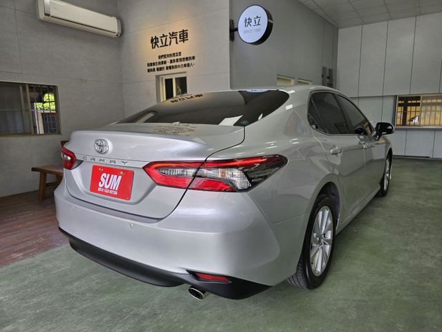 快立嚴選❱❱❱ⓎⒺⓈ認證車2022年5月【精裝豪華版】極光銀✴僅跑六萬❏全車原鈑件❏安卓機❏跟車❏七氣囊❏四輪新❏可全貸  第5張相片