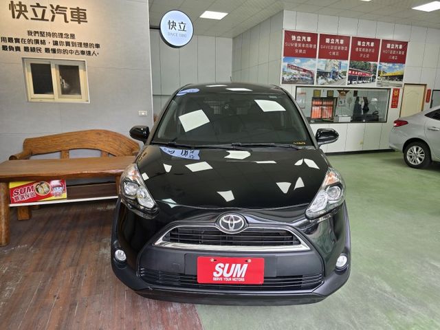 快立嚴選❱❱❱ⓎⒺⓈ認證車2018年式【豪華✚版】檀木黑✲僅跑四萬❏原漆原鈑件❏單電動側滑門❏免鑰❏定速❏車庫車❏可全貸  第3張相片