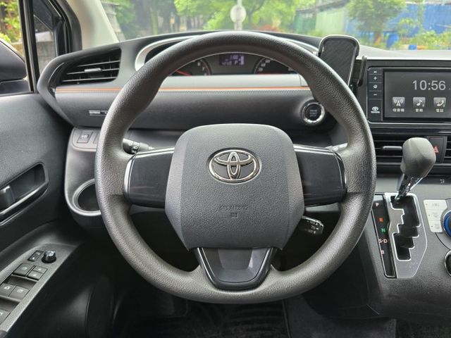 快立嚴選❱❱❱ⓎⒺⓈ認證車2018年式【豪華✚版】檀木黑✲僅跑四萬❏原漆原鈑件❏單電動側滑門❏免鑰❏定速❏車庫車❏可全貸  第12張相片