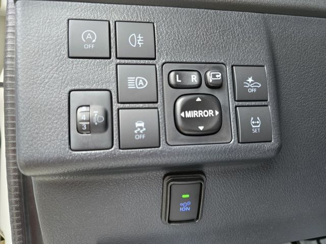 快立嚴選❱❱❱ⓎⒺⓈ認證車2024年型式【五人座自排TSS雙精裝】雪貂白✴僅跑六千❏原漆原鈑件❏鋁圈❏電折❏影音❏可全貸  第10張相片