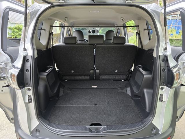 快立嚴選❱❱❱ⓎⒺⓈ認證車2022年1.5【經典版】極光銀✴僅跑八萬五❏原漆原鈑件❏免鑰❏防滑❏省油大空間❏可全額貸款✔  第13張相片