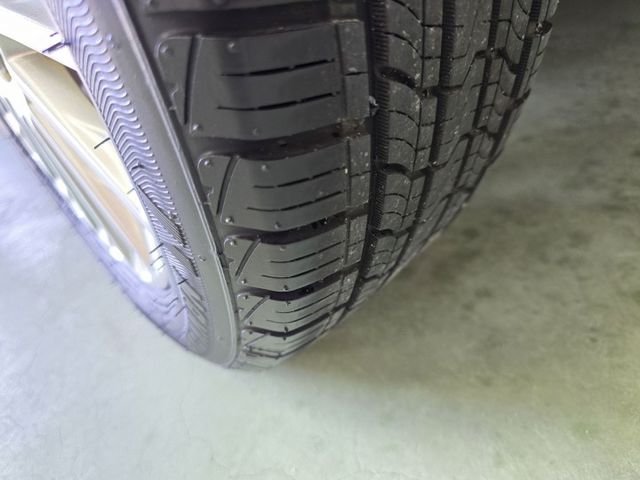 快立嚴選❱❱❱ⓎⒺⓈ認證車2016年4月領牌【1.5 S版】炫目紅✴僅跑十二萬❏原鈑件❏安卓機❏免鑰匙❏四輪新❏可全額貸  第7張相片