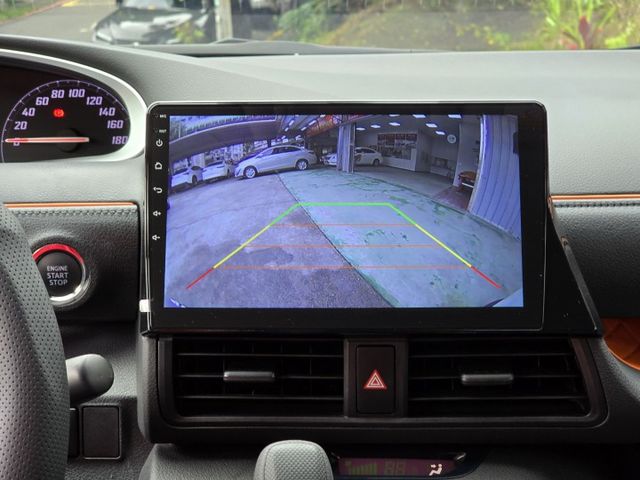 快立嚴選❱❱❱ⓎⒺⓈ認證車2022年7月領牌【精裝豪華版】雪貂白✲僅跑六萬❏原鈑件❏安卓機❏六氣囊❏TSS系統❏可全額貸  第15張相片