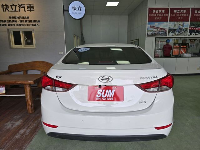 快立嚴選❱❱❱ⓎⒺⓈ認證車2015年【EX旗艦型】經典白✲僅跑十三萬❏原鈑件❏安卓機❏免鑰匙❏六氣囊❏後座冷氣❏可全額貸  第6張相片