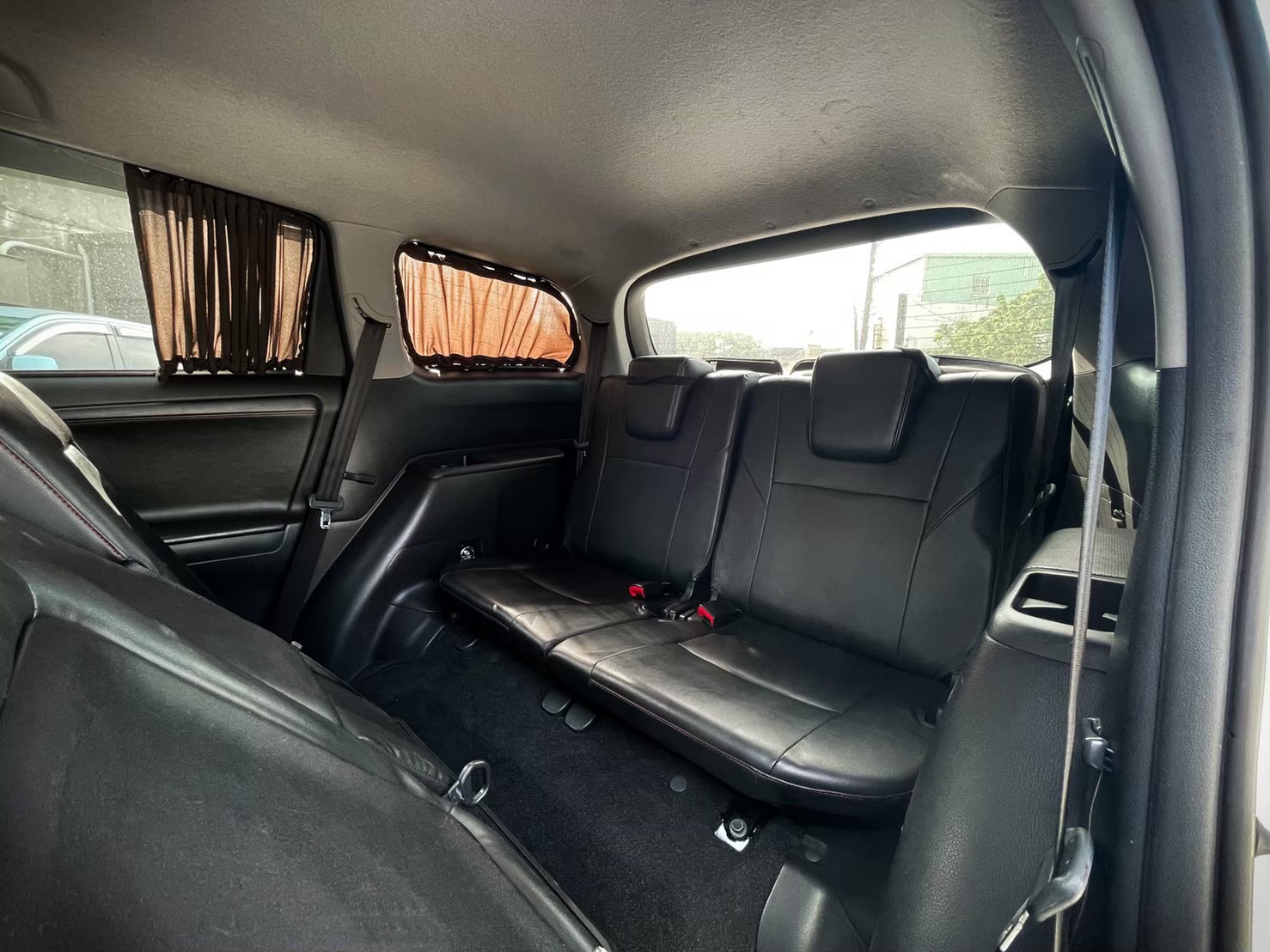 Toyota Wish 2013 CVT 2.0L  第5張相片