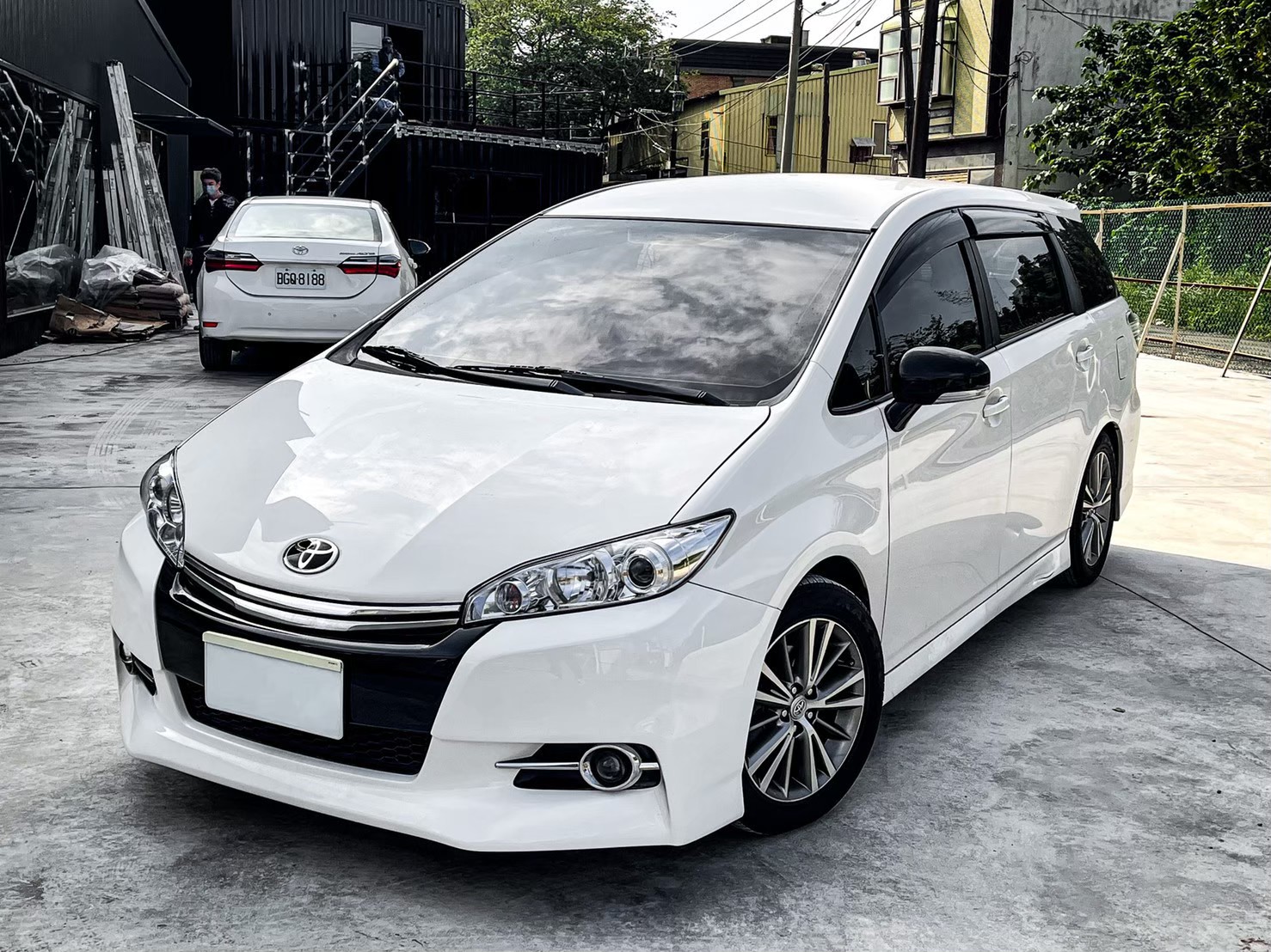 Toyota Wish 2013 CVT 2.0L  第7張相片