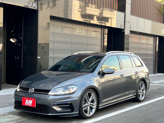 GOLF VARIANT R-LINE 全車R套件/全景天窗/ACC跟車/液晶儀表  第1張相片