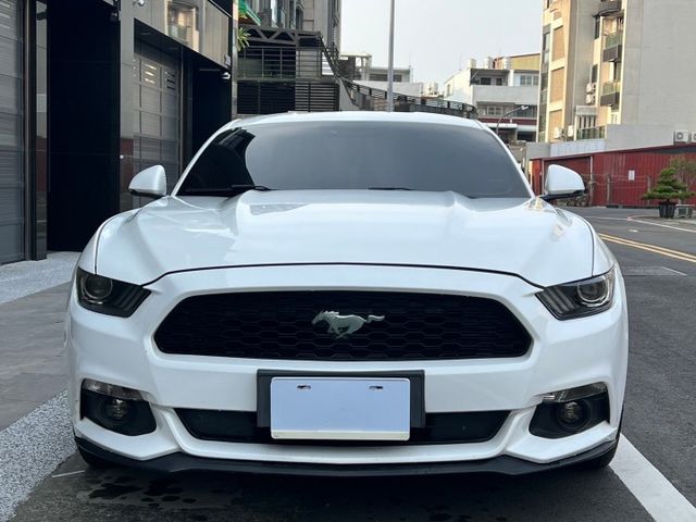 FORD MUSTANG 野馬 2.3  第3張相片