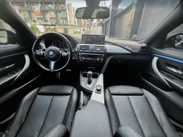 BMW 428i M版 原鈑件 免鑰摸門/天窗/M版方向盤/電動記憶座椅/電尾門/19吋輪圈/安卓機  第6張相片