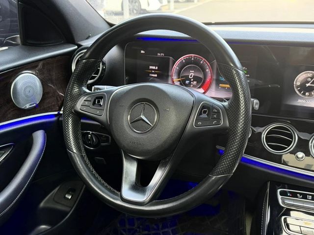 BENZ E300 AMG 免鑰匙啟動/摸門解鎖/柏林知音/盲點偵測/電熱椅/天窗/快撥換檔/雙區恆溫/氣氛燈  第5張相片