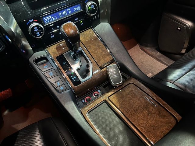 TOYOTA ALPHARD 3.5L 原鈑件  第11張相片