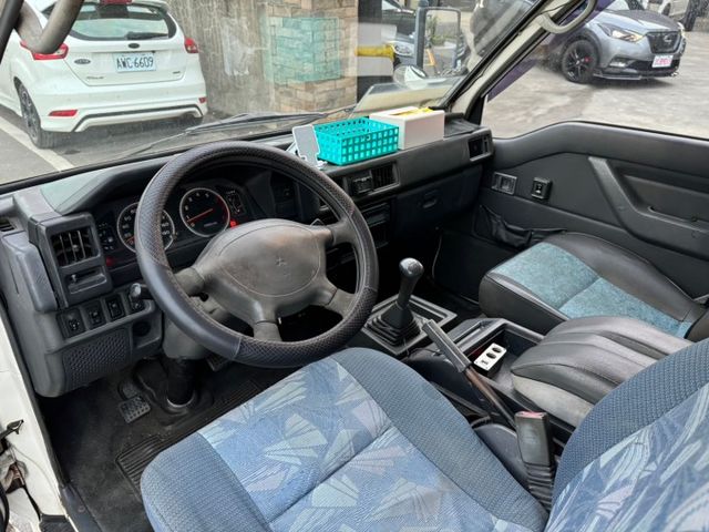 DELICA 得利卡 手排 福祉車 輪椅升降 復康巴士 車況好 無待修  第3張相片