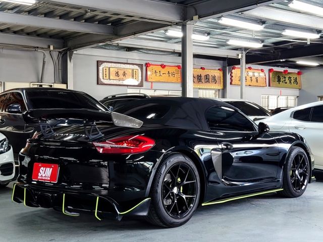Porsche 981 boxster2.7 GT4外觀 安卓機 倒車顯影 閥門排氣 19吋 碳纖維空力件 客製卡鉗  第2張相片