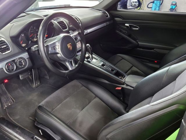 Porsche 981 boxster2.7 GT4外觀 安卓機 倒車顯影 閥門排氣 19吋 碳纖維空力件 客製卡鉗  第5張相片