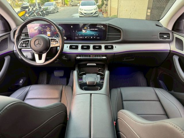 GLE350d 原鈑件 23P/全景天窗/免鑰匙/摸門/360環景/快撥換檔/雙前電動椅/雙區恆溫  第3張相片